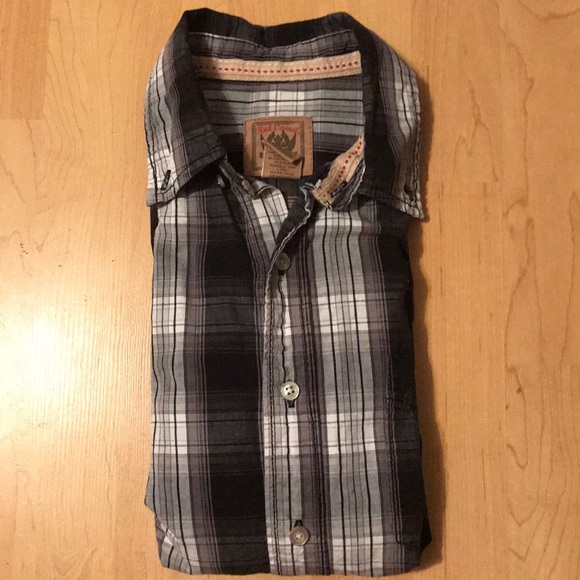 Red Camel Button Down - Picture 3 of 3